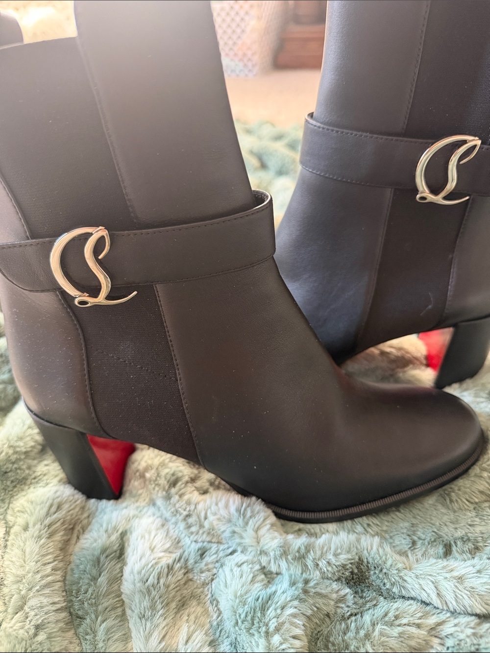 Christian Louboutin Black Mid-Calf Leather Heeled Boots - Picture 5 of 7